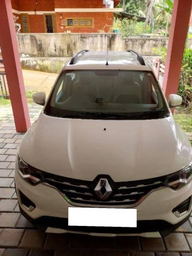 https://images10.gaadi.com/usedcar_image/4115795/original/processed_048dfca7-0302-494a-9220-133b410e8f71.jpg?imwidth=6400