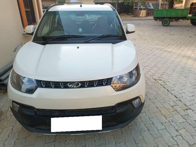 https://images10.gaadi.com/usedcar_image/4115796/original/processed_44198956-6cdf-4251-a1ad-df704ecae95d.jpg?imwidth=6400