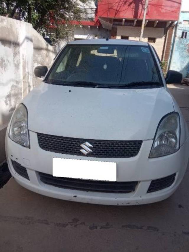 https://images10.gaadi.com/usedcar_image/4115856/original/processed_8dddc89b-7355-42d6-9152-c5a88a55320c.jpg?imwidth=6402