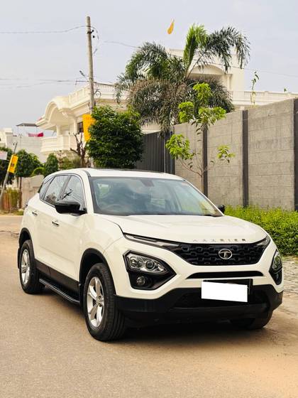 Tata Harrier XTA Plus AT BSVI