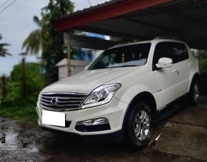 Mahindra Ssangyong Rexton RX7