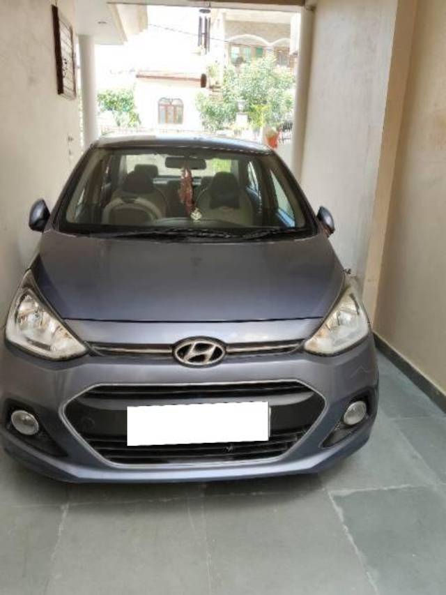 https://images10.gaadi.com/usedcar_image/4116268/original/processed_d521cd8d-27d2-4720-974e-9cc4b2802491.jpg?imwidth=6400