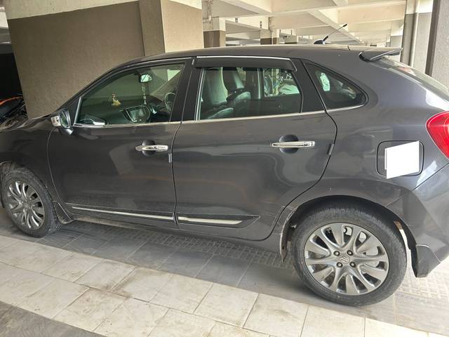 https://images10.gaadi.com/usedcar_image/4116428/original/processed_7ee9753d-db1c-40e4-9198-a847e5fb4269.jpeg?imwidth=6402