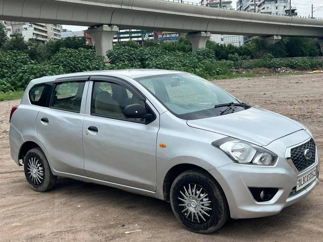 https://images10.gaadi.com/usedcar_image/4116568/original/processed_ea4d841c4230dc41746c15e0e62dd61b.jpg?imwidth=6400