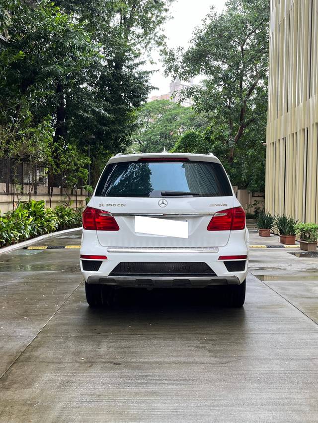 https://images10.gaadi.com/usedcar_image/4116620/original/processed_c0d75ab45d460ee06fdcc761d34d2fce.jpg?imwidth=6402