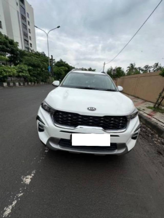 https://images10.gaadi.com/usedcar_image/4116622/original/processed_9b2e03b4-636c-453e-83b4-e6a8f978ba91.jpeg?imwidth=6400