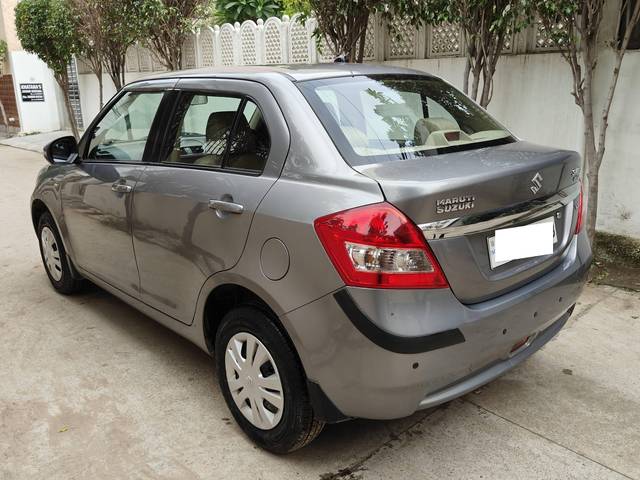 https://images10.gaadi.com/usedcar_image/4116625/original/processed_19fe1456a38c1605f3d3e79cd517fd70.jpg?imwidth=6402