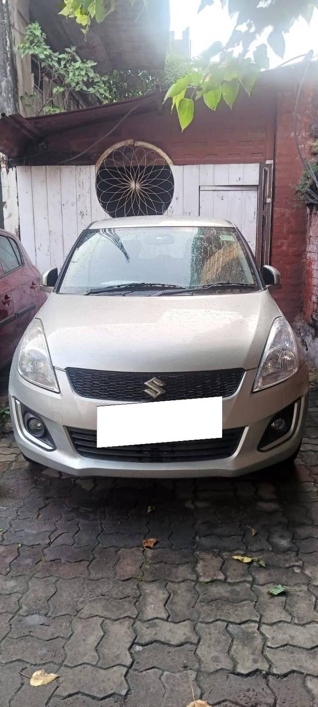 https://images10.gaadi.com/usedcar_image/4116678/original/processed_8d764f0730f16ab86ec6b491cf62ddeb.jpg?imwidth=6400