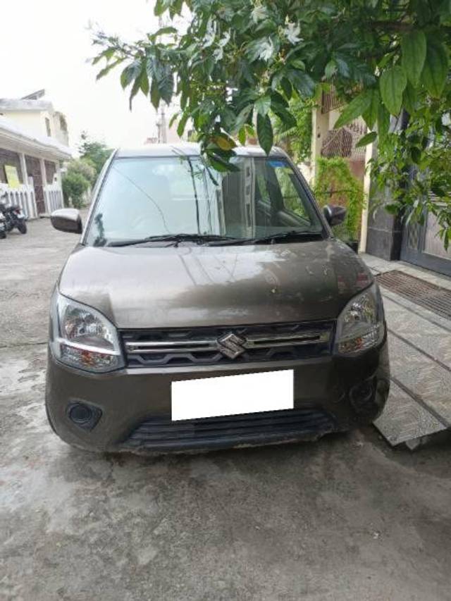 https://images10.gaadi.com/usedcar_image/4116779/original/processed_0d610c34-23c9-424b-9e3f-cbb24ad8d7ad.jpg?imwidth=6400