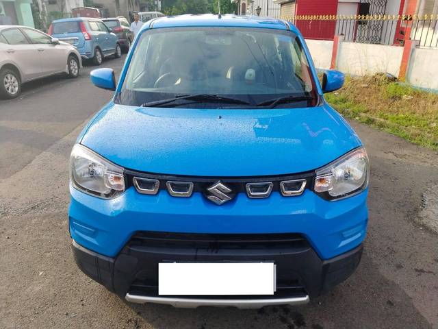 https://images10.gaadi.com/usedcar_image/4116900/original/processed_0eb3e4e7a42b96f966005c645b16796a.jpg?imwidth=6402