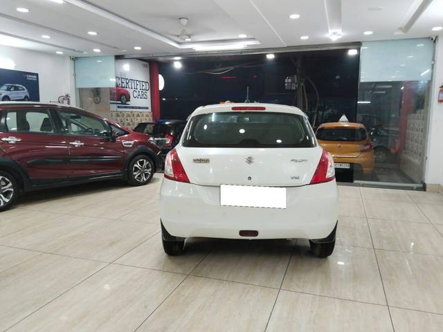 https://images10.gaadi.com/usedcar_image/4116952/original/processed_2150316404f5dcb39b1b75ced4ce0cdf.jpg?imwidth=6402