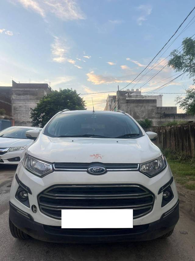 https://images10.gaadi.com/usedcar_image/4116986/original/processed_ce799394845c8e6b9ff58d02ebaed715.jpg?imwidth=6401