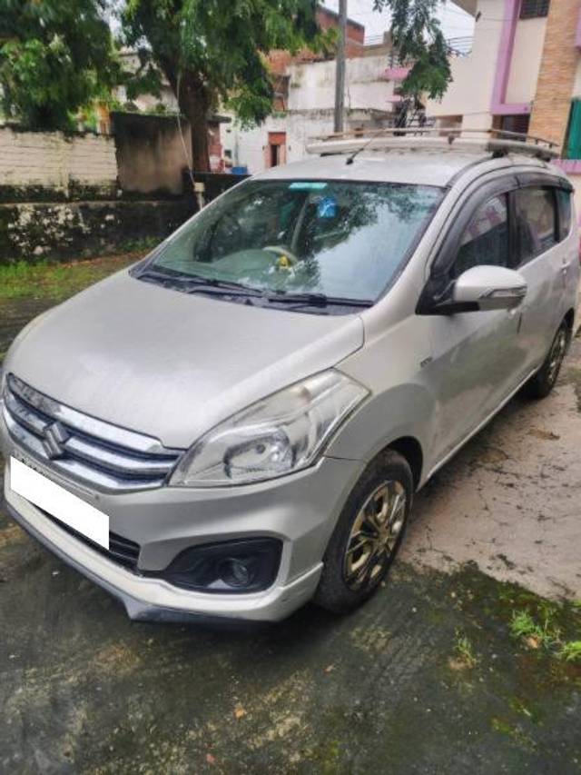 https://images10.gaadi.com/usedcar_image/4117195/original/processed_d98adf49-6061-4d2d-a043-920c1ed2b480.jpg?imwidth=6402