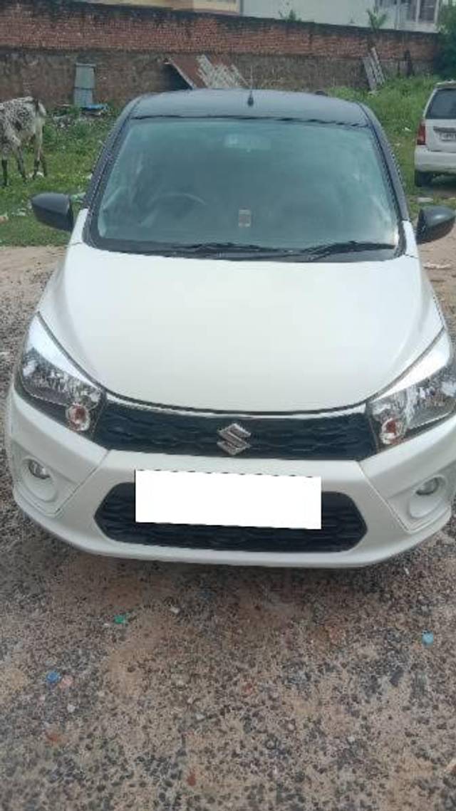 https://images10.gaadi.com/usedcar_image/4117710/original/processed_45f3ea40-c617-4608-8987-c1d2f2c326a4.jpg?imwidth=6402