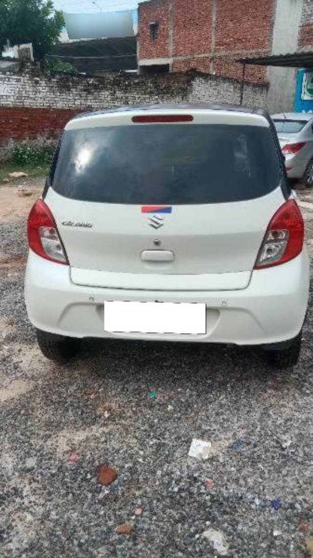 https://images10.gaadi.com/usedcar_image/4117710/original/processed_defa9d31-a05e-47db-bac6-b2f215e10d1e.jpg?imwidth=6401