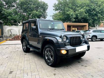 Mahindra Thar LX 4-Str Convert Top AT BSVI