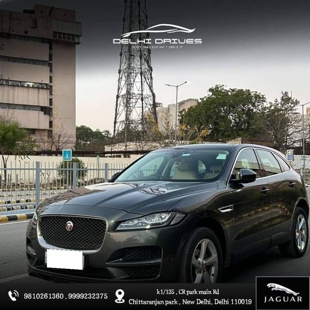 https://images10.gaadi.com/usedcar_image/4117822/original/processed_81635235ab184a849939110860e707f5.jpg?imwidth=6400