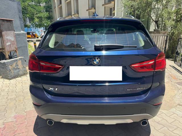 https://images10.gaadi.com/usedcar_image/4117884/original/processed_dfcf73a4ba06196e73237706535cb334.jpg?imwidth=6401