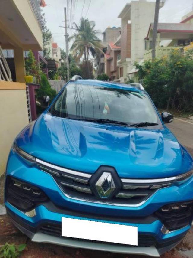 https://images10.gaadi.com/usedcar_image/4117952/original/processed_e01335d9-c6ba-4533-be53-54fb3578f665.jpg?imwidth=6400