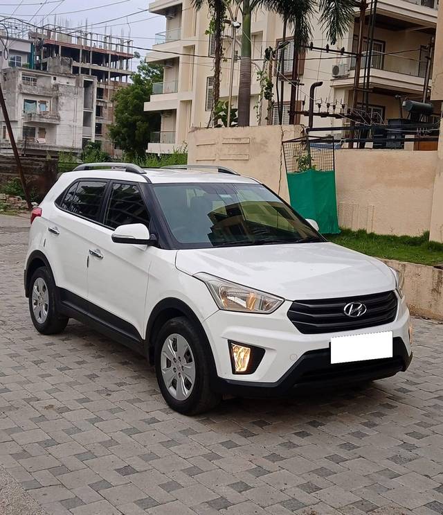 https://images10.gaadi.com/usedcar_image/4117972/original/processed_fbd2ffb53000183344df437e98c785f9.jpg?imwidth=6400