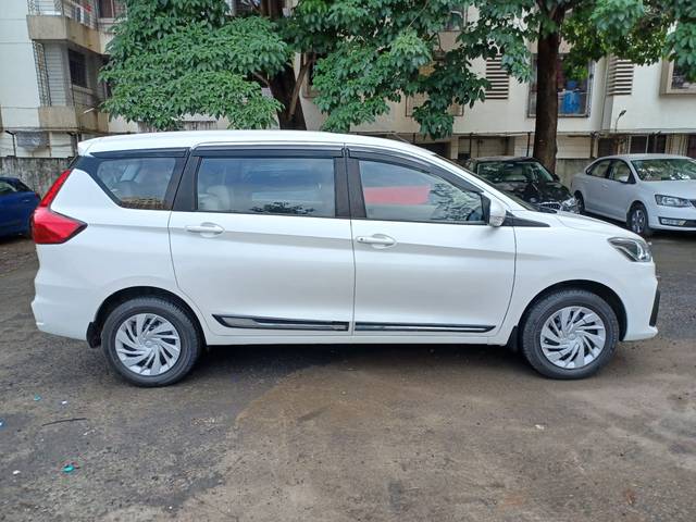 https://images10.gaadi.com/usedcar_image/4117984/original/7a412e79aeafaaec46ec4e0717934e87.jpeg?imwidth=6402