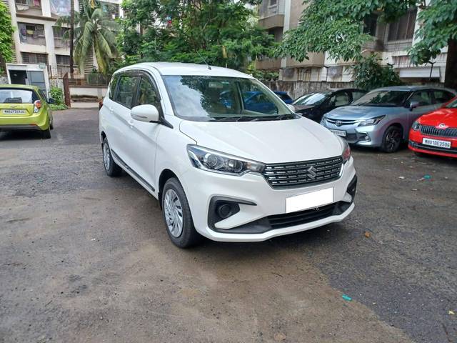 https://images10.gaadi.com/usedcar_image/4117984/original/processed_675a4421bd552694010c4b2f3d0aa7ef.jpeg?imwidth=6401