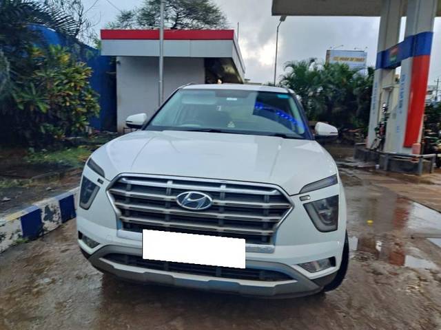 https://images10.gaadi.com/usedcar_image/4118004/original/processed_801e48ed-23c0-4890-9aad-0d11a21462a4.jpeg?imwidth=6400