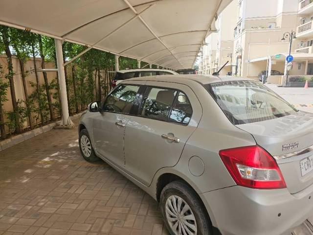 https://images10.gaadi.com/usedcar_image/4118209/original/processed_9a3f8544-05fb-45c4-987e-d6b9692849c9.jpg?imwidth=6402