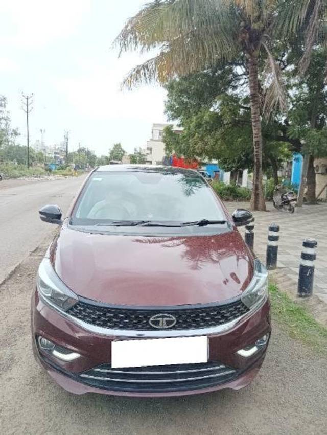 https://images10.gaadi.com/usedcar_image/4118388/original/processed_d0ec1f7b-8e5e-4614-b2bf-3b4239413508.jpg?imwidth=6400