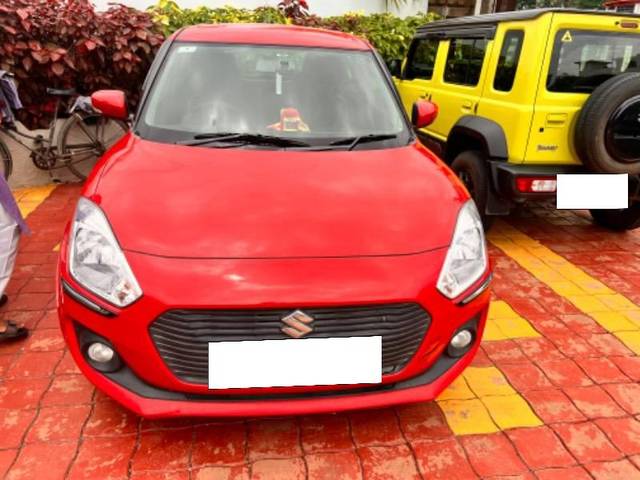 https://images10.gaadi.com/usedcar_image/4118443/original/processed_746c2b01-b858-44ff-bdf7-0bcb9bfa58cc.jpg?imwidth=6400