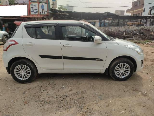 https://images10.gaadi.com/usedcar_image/4118482/original/processed_4e8239ad4d685d7366630eee29e19711.jpg?imwidth=6401