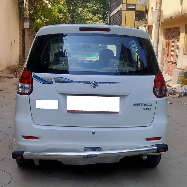 https://images10.gaadi.com/usedcar_image/4118703/original/processed_cc94e3ad32abbd7d499c248ec194dd68.jpg?imwidth=6402