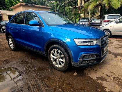 Audi Q3 30 TFSI Premium FWD