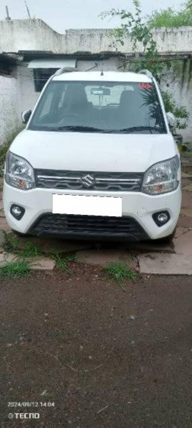 https://images10.gaadi.com/usedcar_image/4119122/original/processed_9f5da1e7-c40b-45bc-98f5-a00781387e71.jpg?imwidth=6402