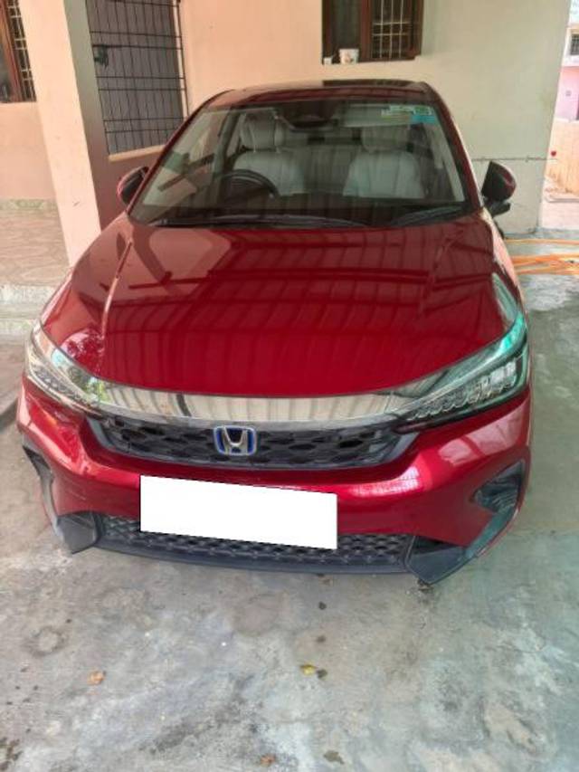 https://images10.gaadi.com/usedcar_image/4119235/original/processed_b27857b9-7d7e-406c-bcc4-ea0524437d60.jpeg?imwidth=6400