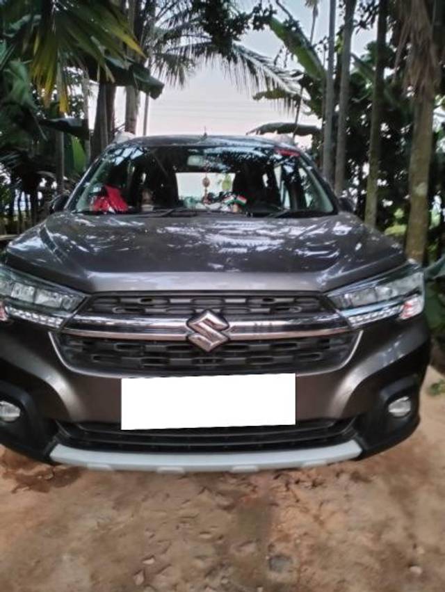 https://images10.gaadi.com/usedcar_image/4119252/original/processed_e3fa112f-85a3-4fbc-93b0-5ca276864f7f.jpg?imwidth=6400