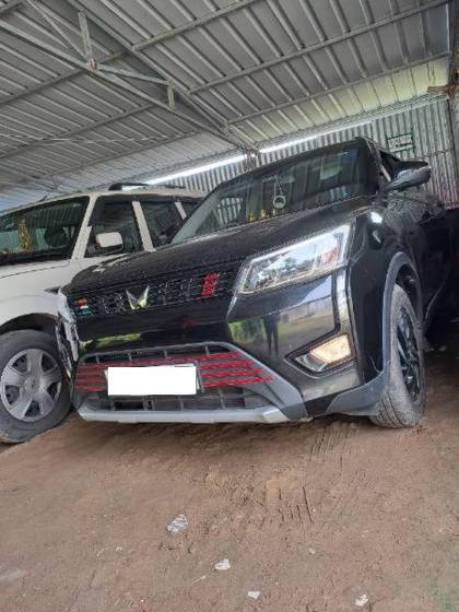 Mahindra XUV300 W8 Opt Turbo