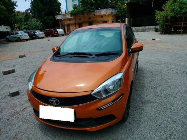 https://images10.gaadi.com/usedcar_image/4119569/original/processed_ad37dcf7-35a8-4c0d-969e-505375717300.jpg?imwidth=6400