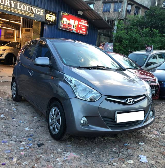 https://images10.gaadi.com/usedcar_image/4119629/original/processed_ade5225e56567bd7d5eded01413a52ce.jpg?imwidth=6400