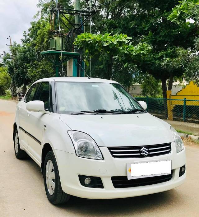 https://images10.gaadi.com/usedcar_image/4119692/original/processed_8e0dc06fba44f927a46510b0bc6b62f1.jpg?imwidth=6400