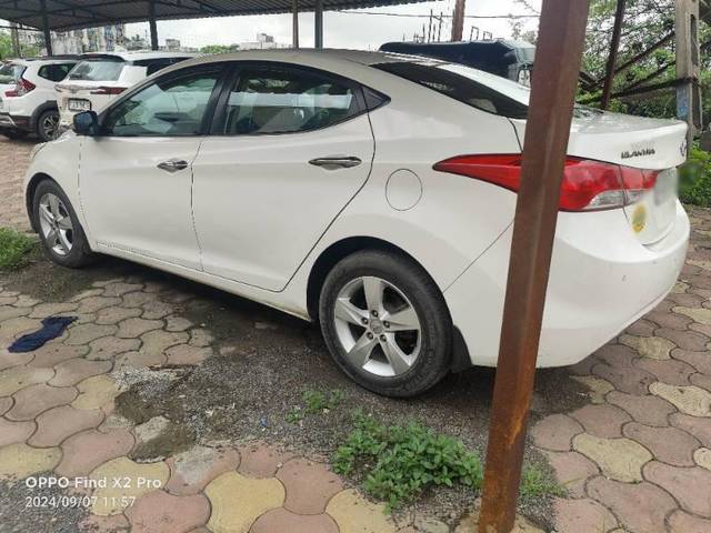 https://images10.gaadi.com/usedcar_image/4120075/original/processed_08e93430-6235-4e16-b471-a60d31b6b002.jpg?imwidth=6402