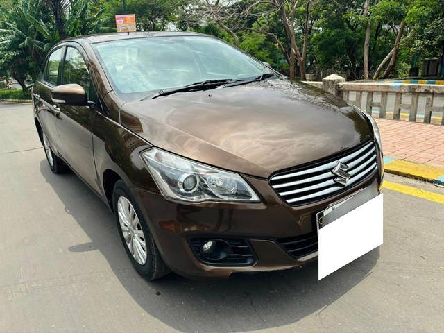 https://images10.gaadi.com/usedcar_image/4120093/original/processed_4938fa86bc26378c78fd32229d1d51ba.jpg?imwidth=6400