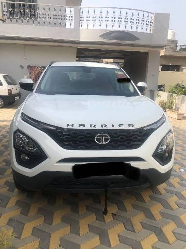 https://images10.gaadi.com/usedcar_image/4120229/original/processed_4aff6093-fc38-42b5-b0a0-6027f43a9d76.jpg?imwidth=6400