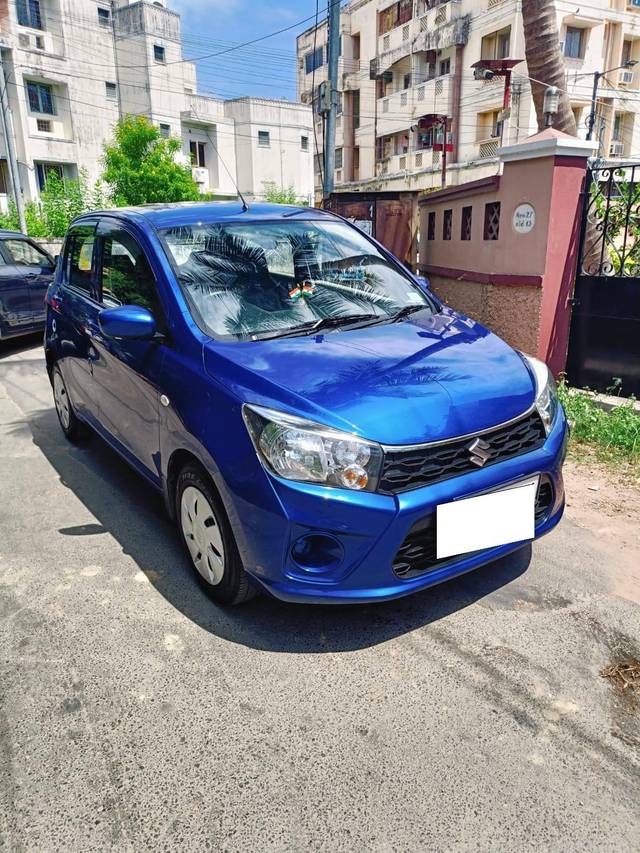 https://images10.gaadi.com/usedcar_image/4120396/original/processed_1e9fea8e65c1e3e6d5265fddf4fcf745.jpg?imwidth=6400