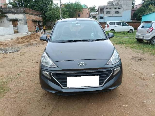 https://images10.gaadi.com/usedcar_image/4120514/original/processed_852c274f-a0b0-4a21-bf5f-6c9ad9826209.jpg?imwidth=6402