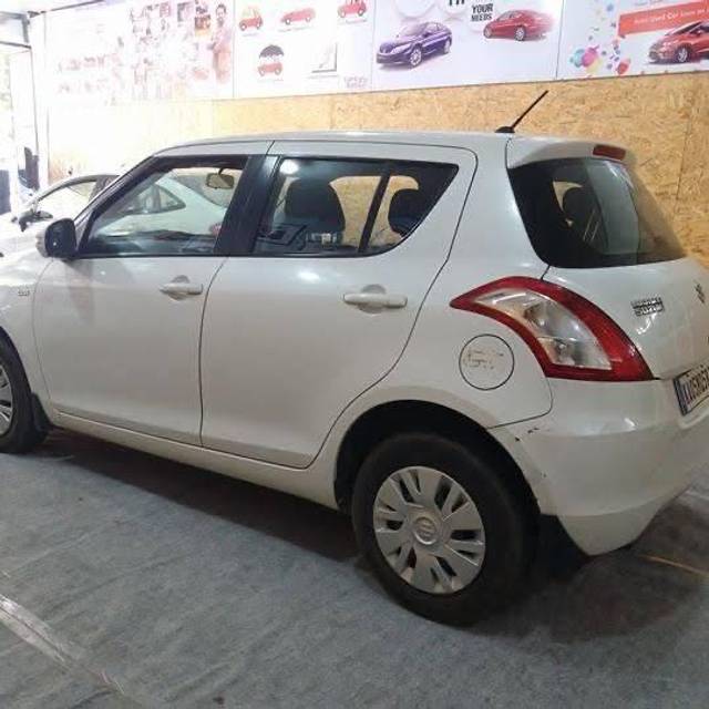 https://images10.gaadi.com/usedcar_image/4120697/original/processed_de4d9ea6-0f25-4c5f-b688-29e5904d6052.jpg?imwidth=6400