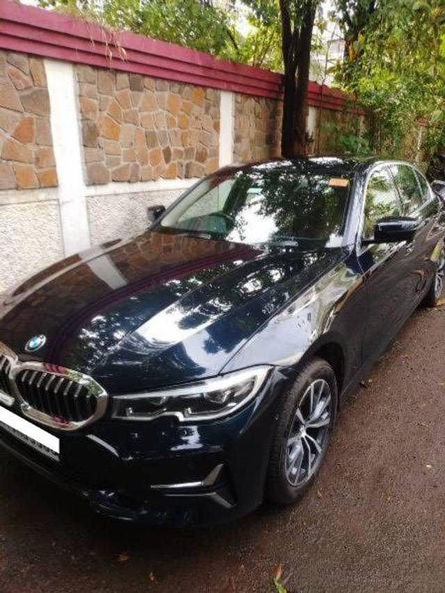 https://images10.gaadi.com/usedcar_image/4120848/original/processed_647e6351-ab15-49da-8f90-097d6cfdc757.jpeg?imwidth=6402