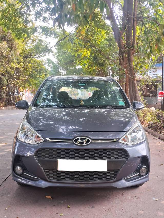 https://images10.gaadi.com/usedcar_image/4120856/original/processed_1f4b72dc4aa73edeafa7735ea7349cc9.jpg?imwidth=6400