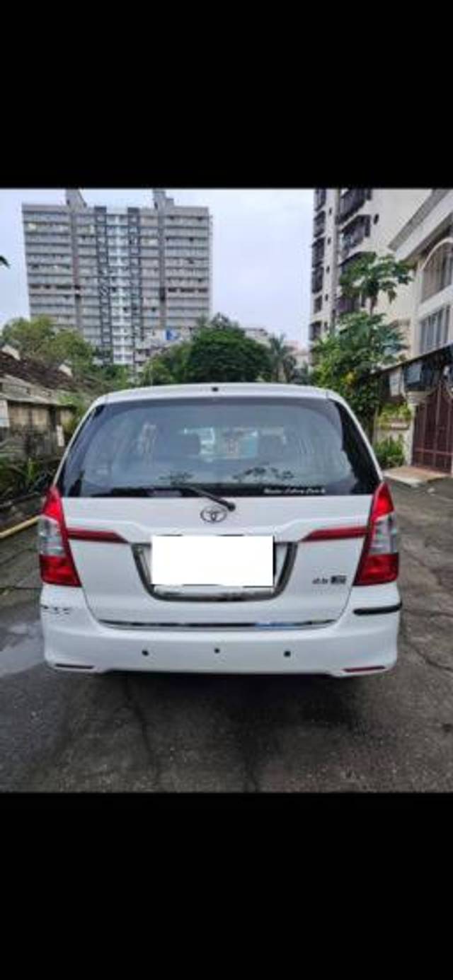 https://images10.gaadi.com/usedcar_image/4120877/original/processed_ff6004e610e58c8a7f092810a9438798.jpg?imwidth=6401