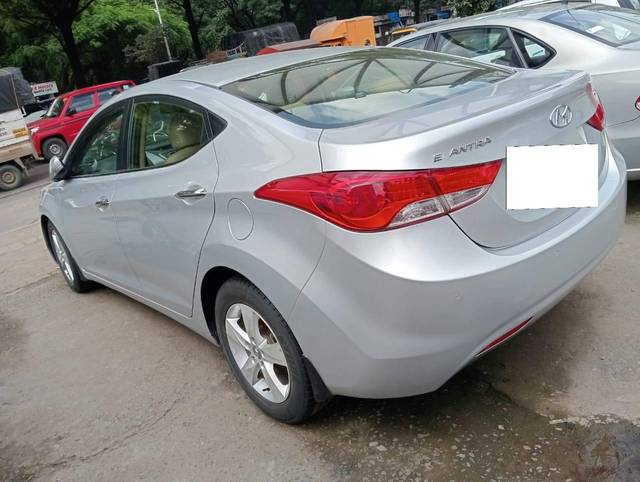 https://images10.gaadi.com/usedcar_image/4120967/original/processed_17434f12c9a62e20d232c73cdff44093.jpg?imwidth=6402